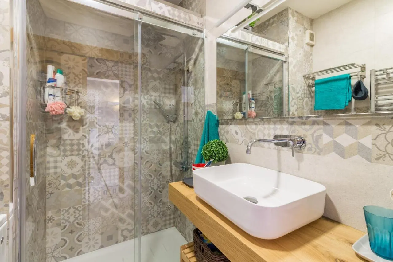Apartment In Front Of The Beach Pineda De Mar