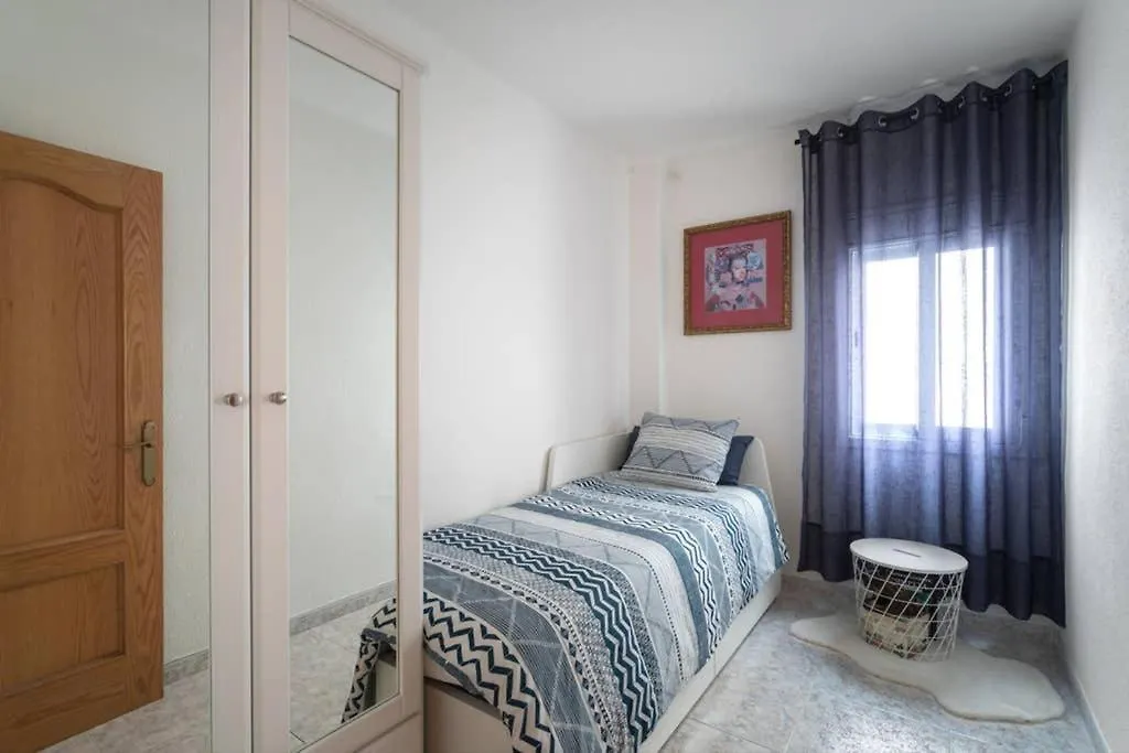 Apartment In Front Of The Beach Pineda De Mar
