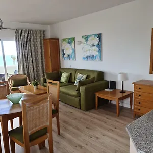 Apartamento Benalbeach Sea Front España