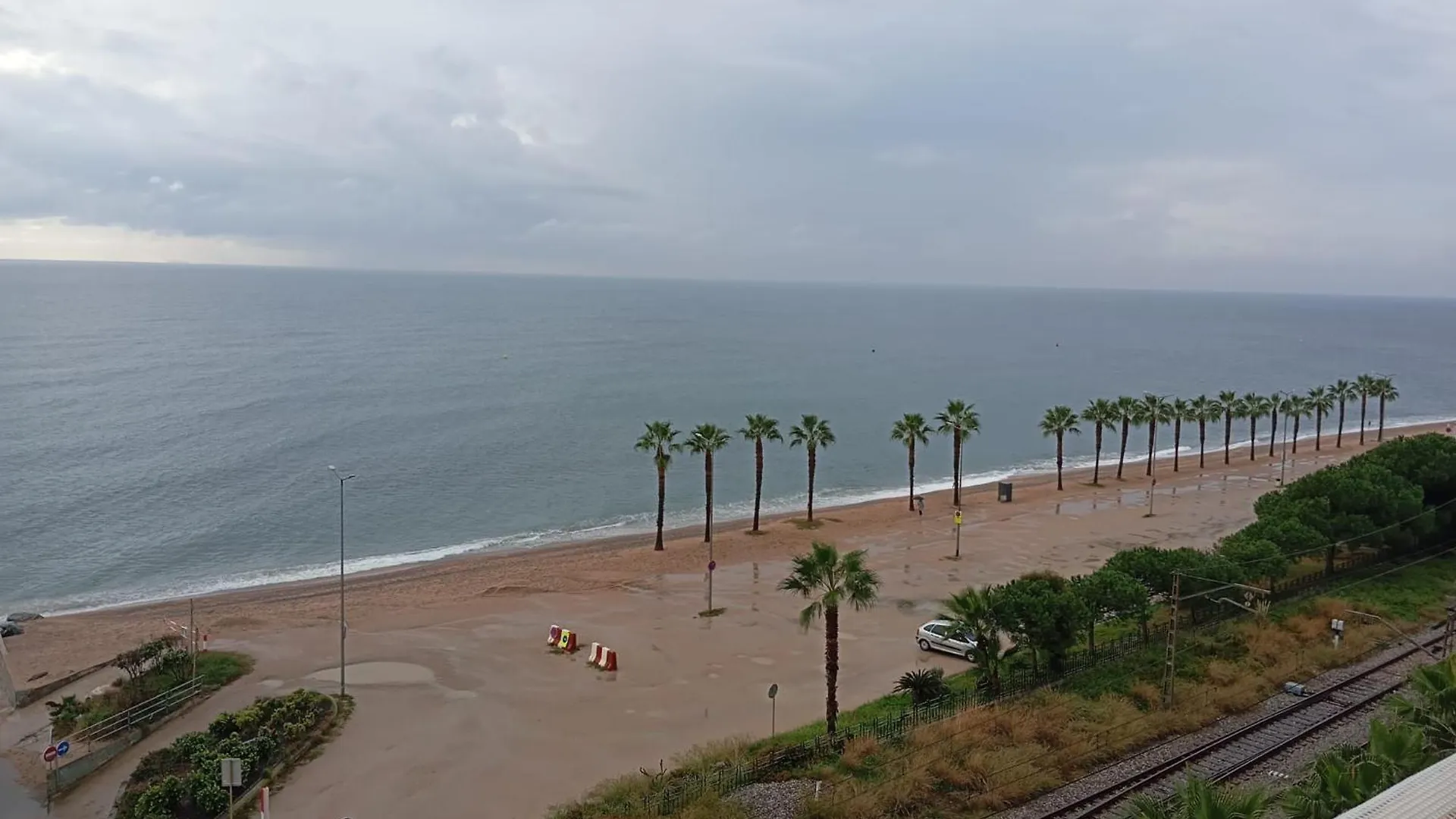 Apartment In Front Of The Beach Pineda de Mar