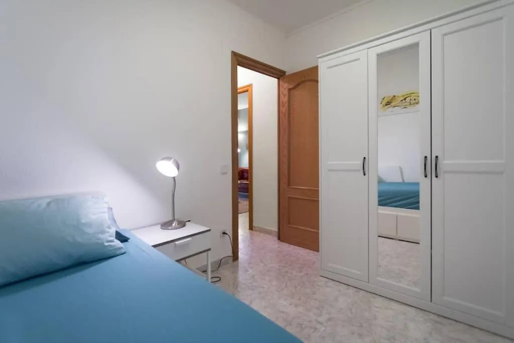 Apartment In Front Of The Beach Pineda de Mar
