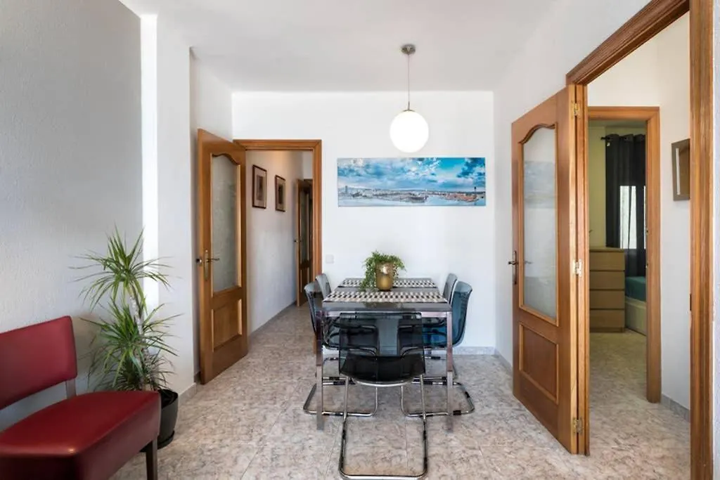 Apartment In Front Of The Beach Pineda de Mar
